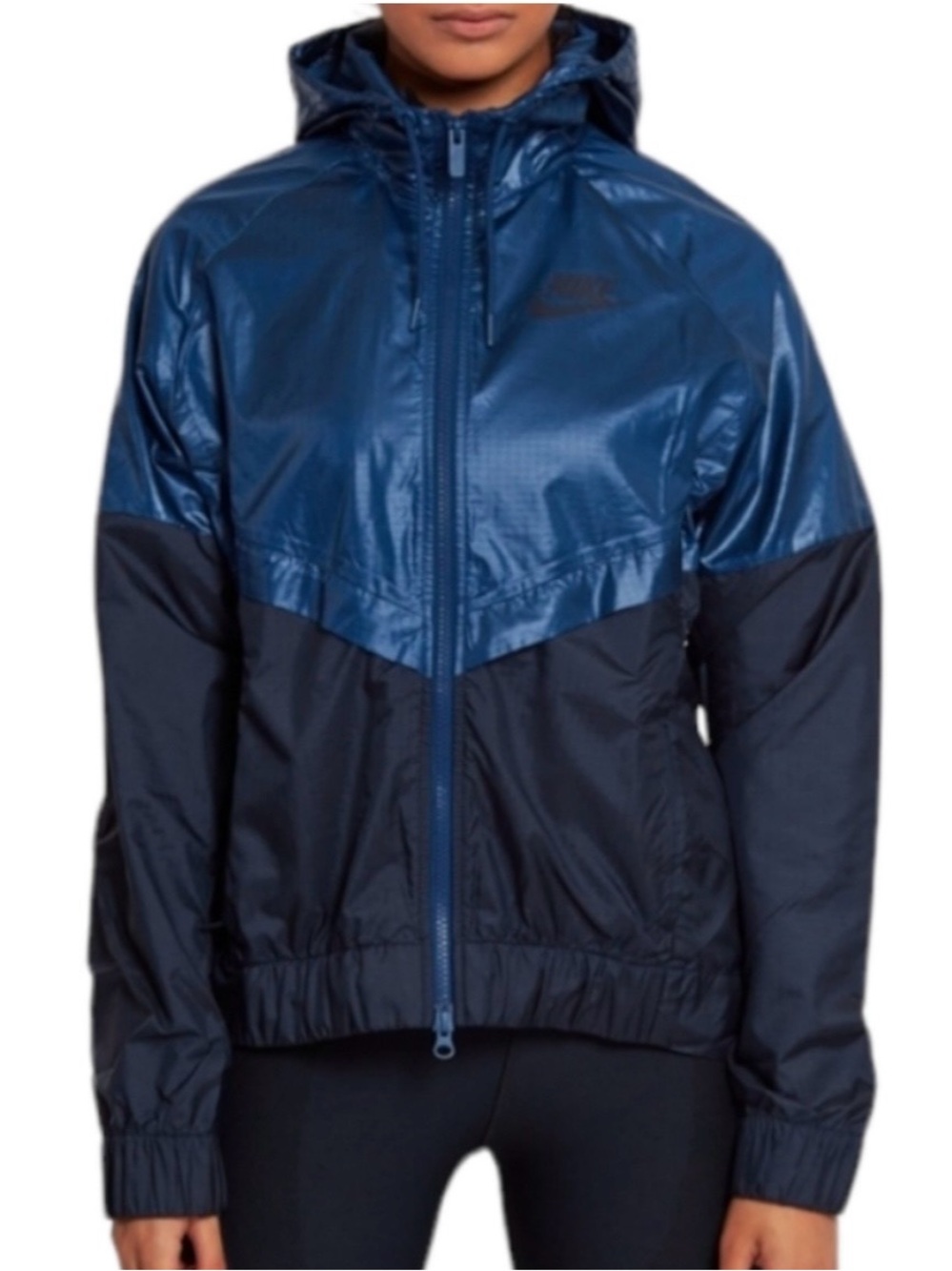 Nike Women's Windrunner Jacket
- Size Medium